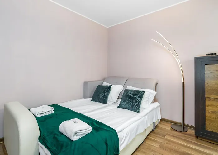 Apartamento Bukowska W Poznaniu By Renters Poznań